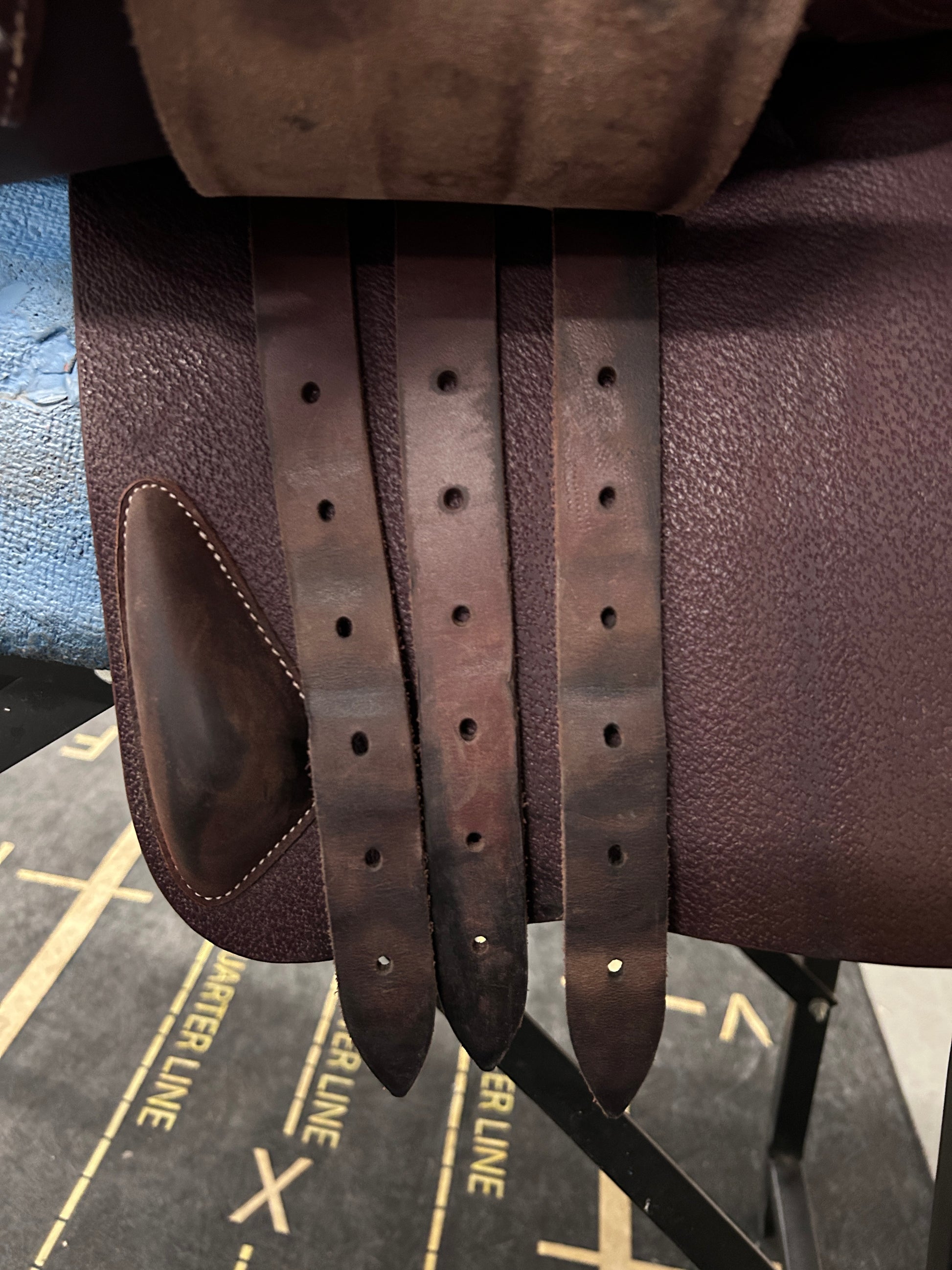16.5" Devoucoux Biarritz O Saddle-Saddle-Consignment-Evolution Equestrian Co.