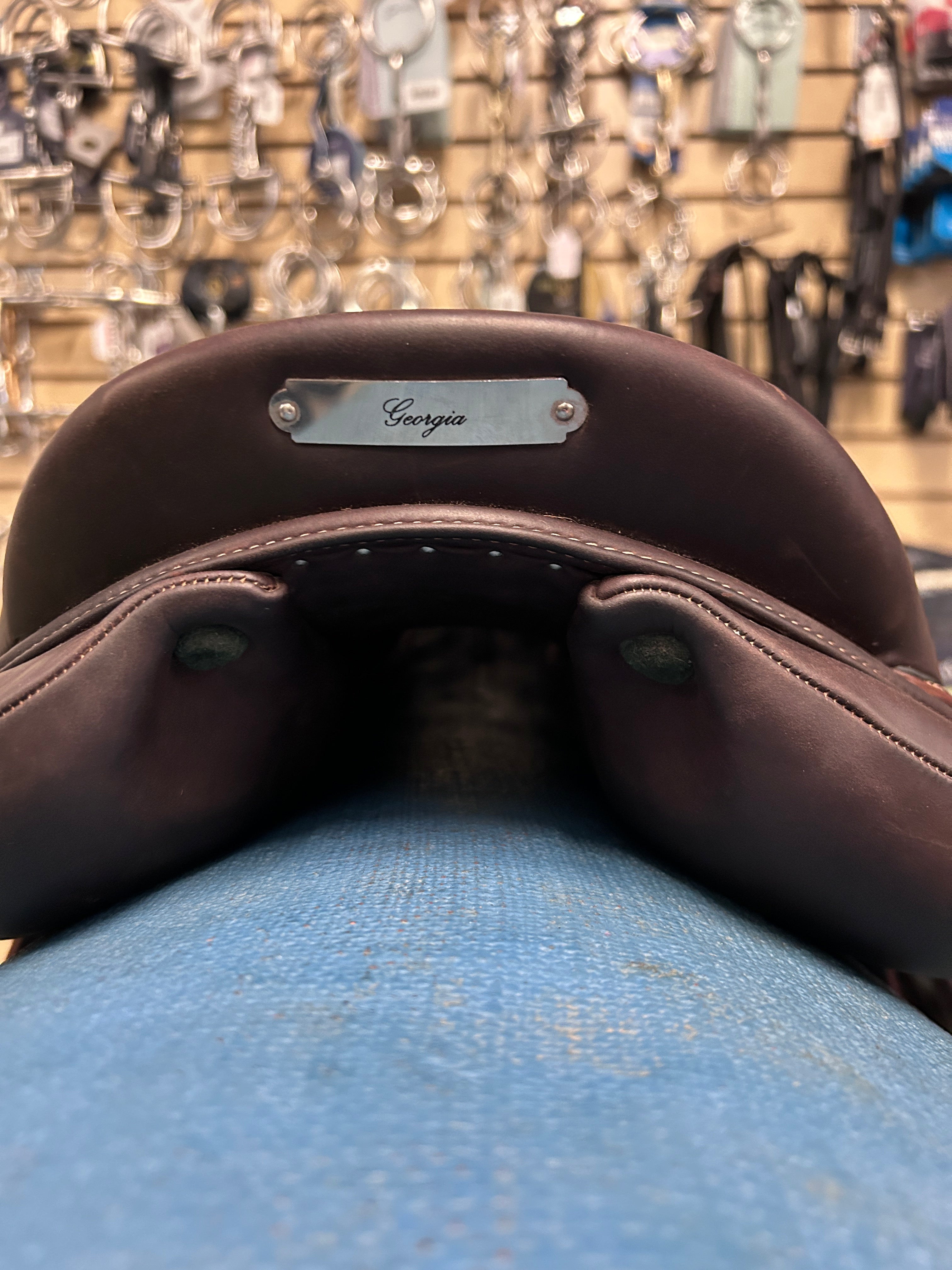 16.5" Devoucoux Biarritz O Saddle-Saddle-Consignment-Evolution Equestrian Co.