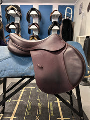 16.5" Devoucoux Biarritz O Saddle-Saddle-Consignment-Evolution Equestrian Co.