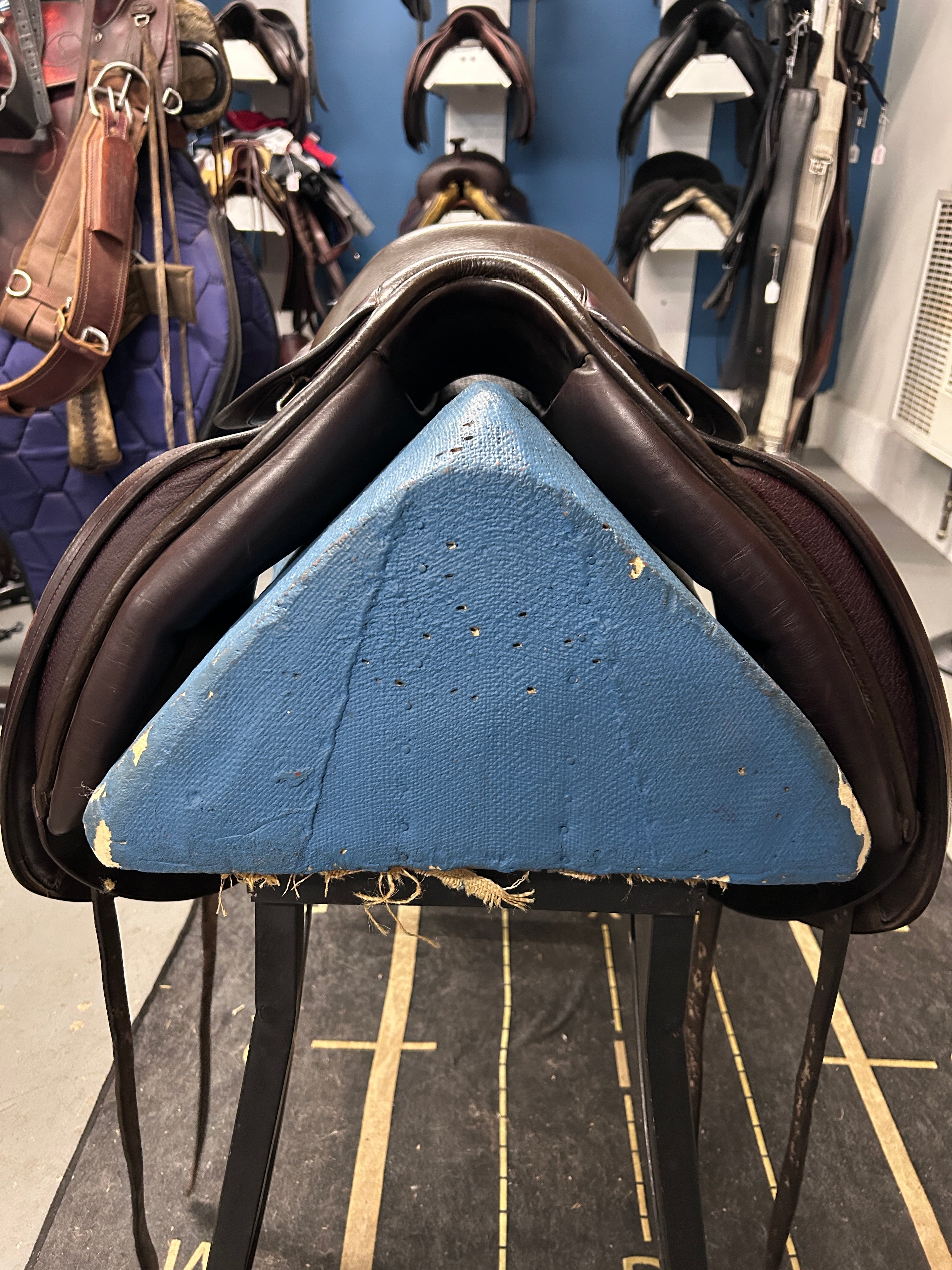 16.5" Lauriche AJ Foster Dressage Saddle-Saddle-Consignment-Evolution Equestrian Co.