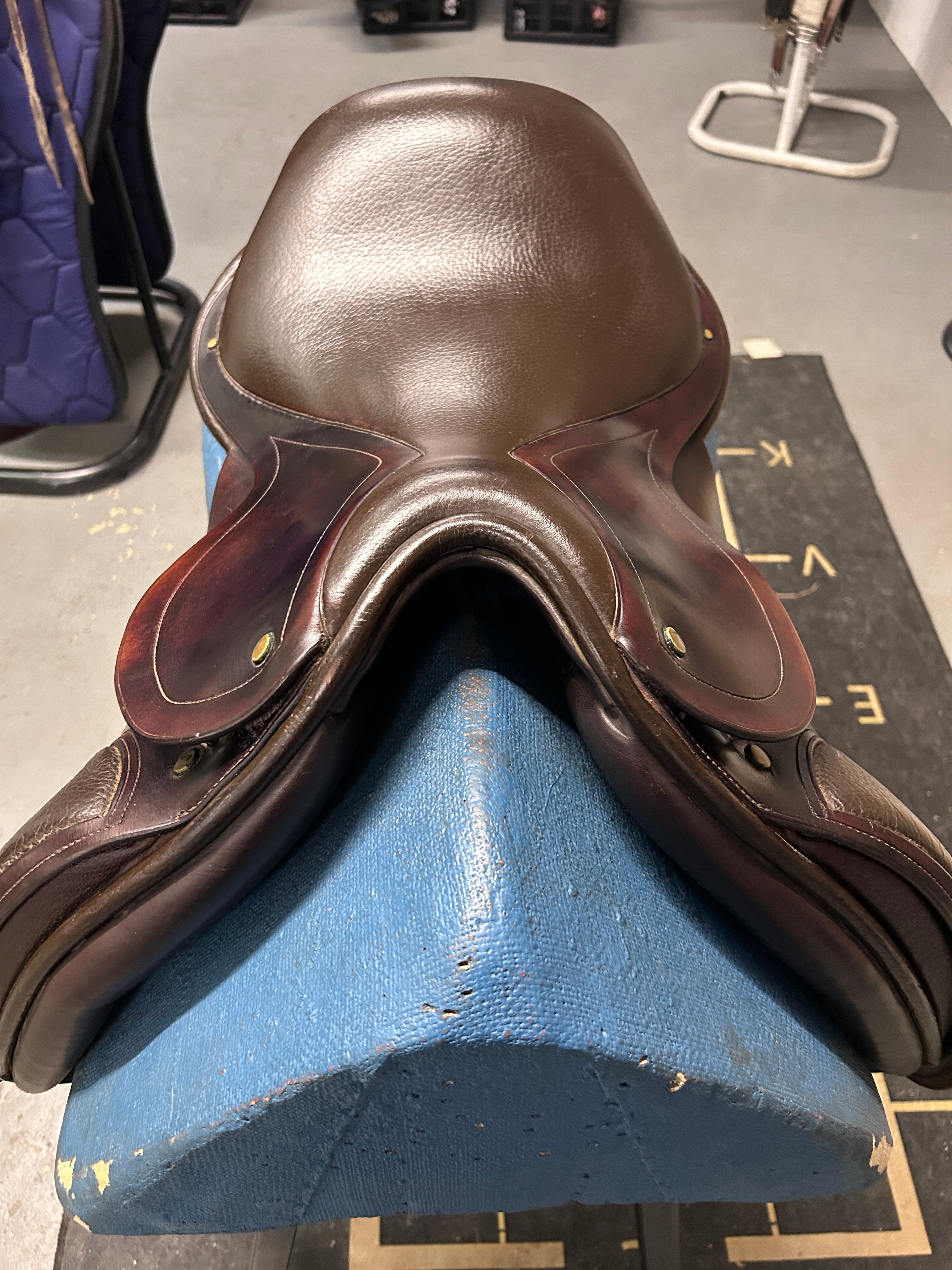 16.5" Lauriche AJ Foster Dressage Saddle-Saddle-Consignment-Evolution Equestrian Co.
