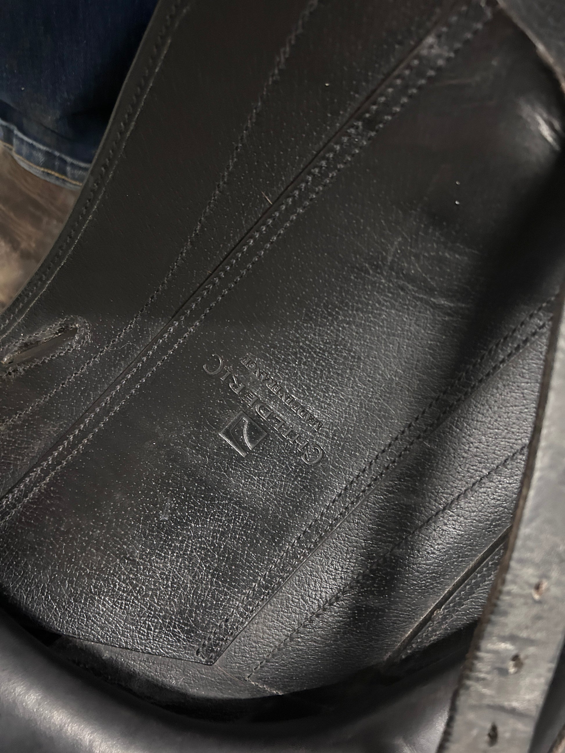 17" Childeric DAC Dressage Monoflap Saddle-Saddle-Consignment-Evolution Equestrian Co.