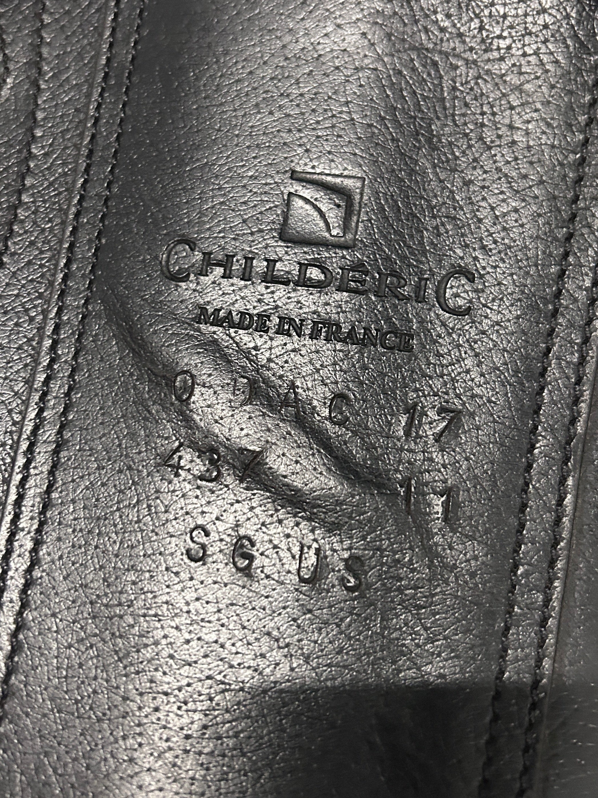 17" Childeric DAC Dressage Monoflap Saddle-Saddle-Consignment-Evolution Equestrian Co.