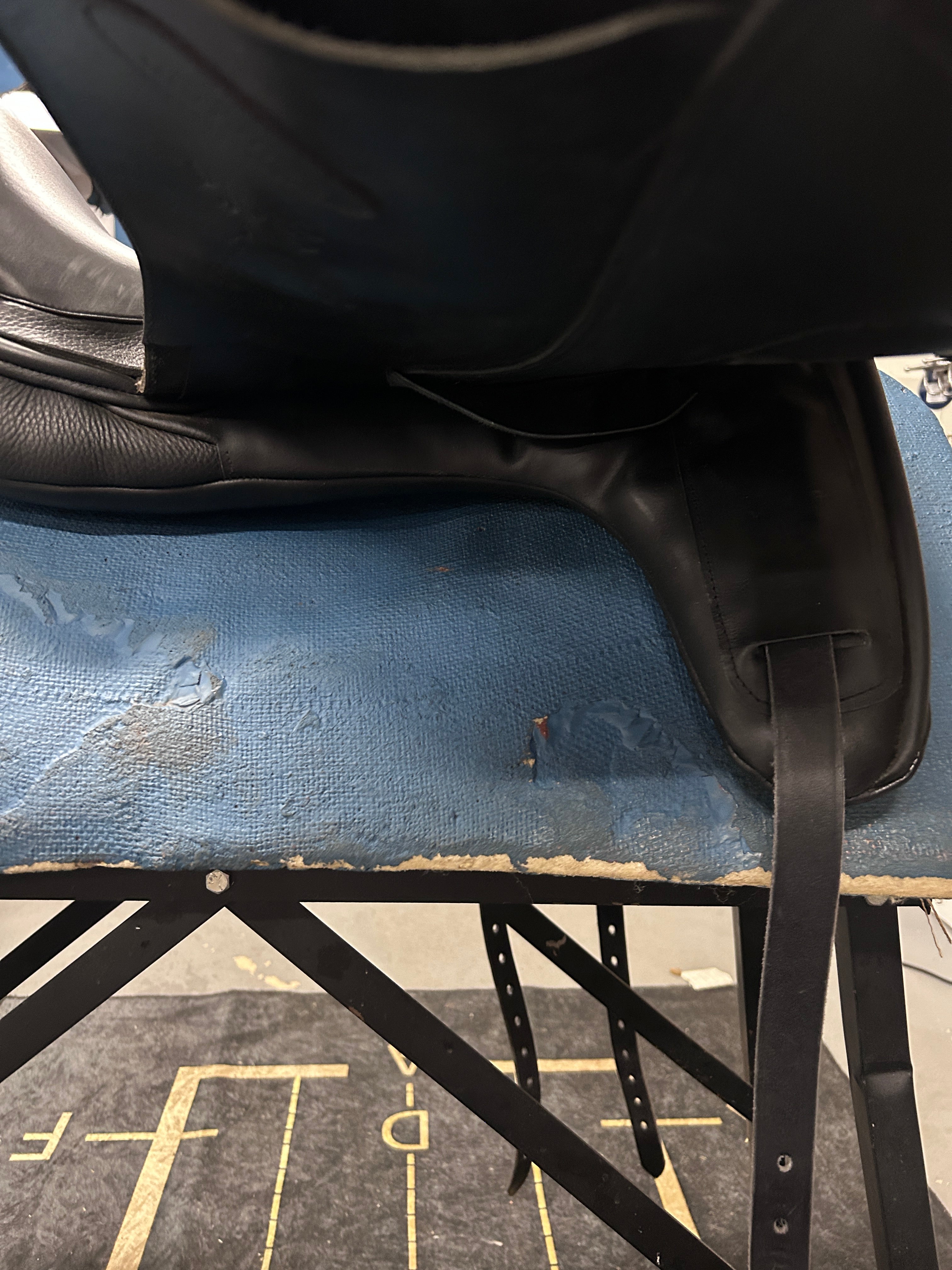 17" Custom Signature Solo Dressage Saddle-Saddle-Consignment-Evolution Equestrian Co.