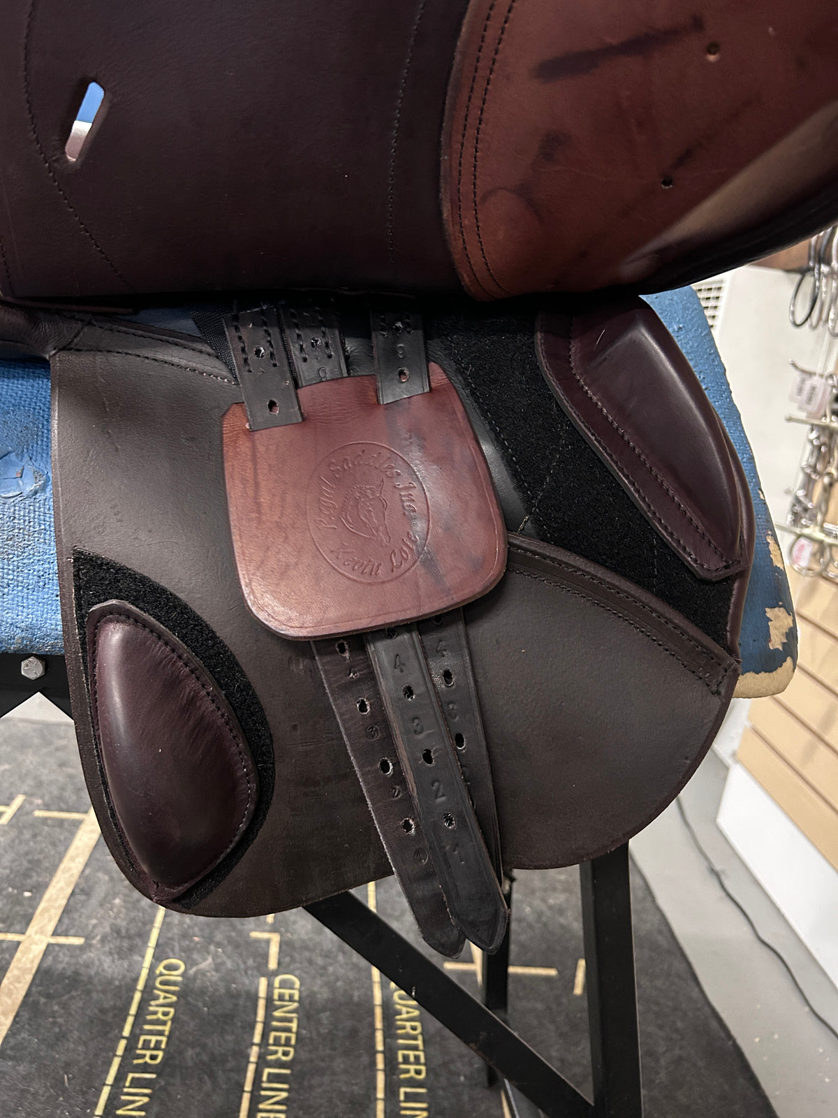 17" Regal Close Contact Saddle-Saddle-Consignment-Evolution Equestrian Co.