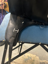 Load image into Gallery viewer, 17&quot; Regal Monoflap Dressage Saddle-Dressage Saddle-Consignment-Evolution Equestrian Co.

