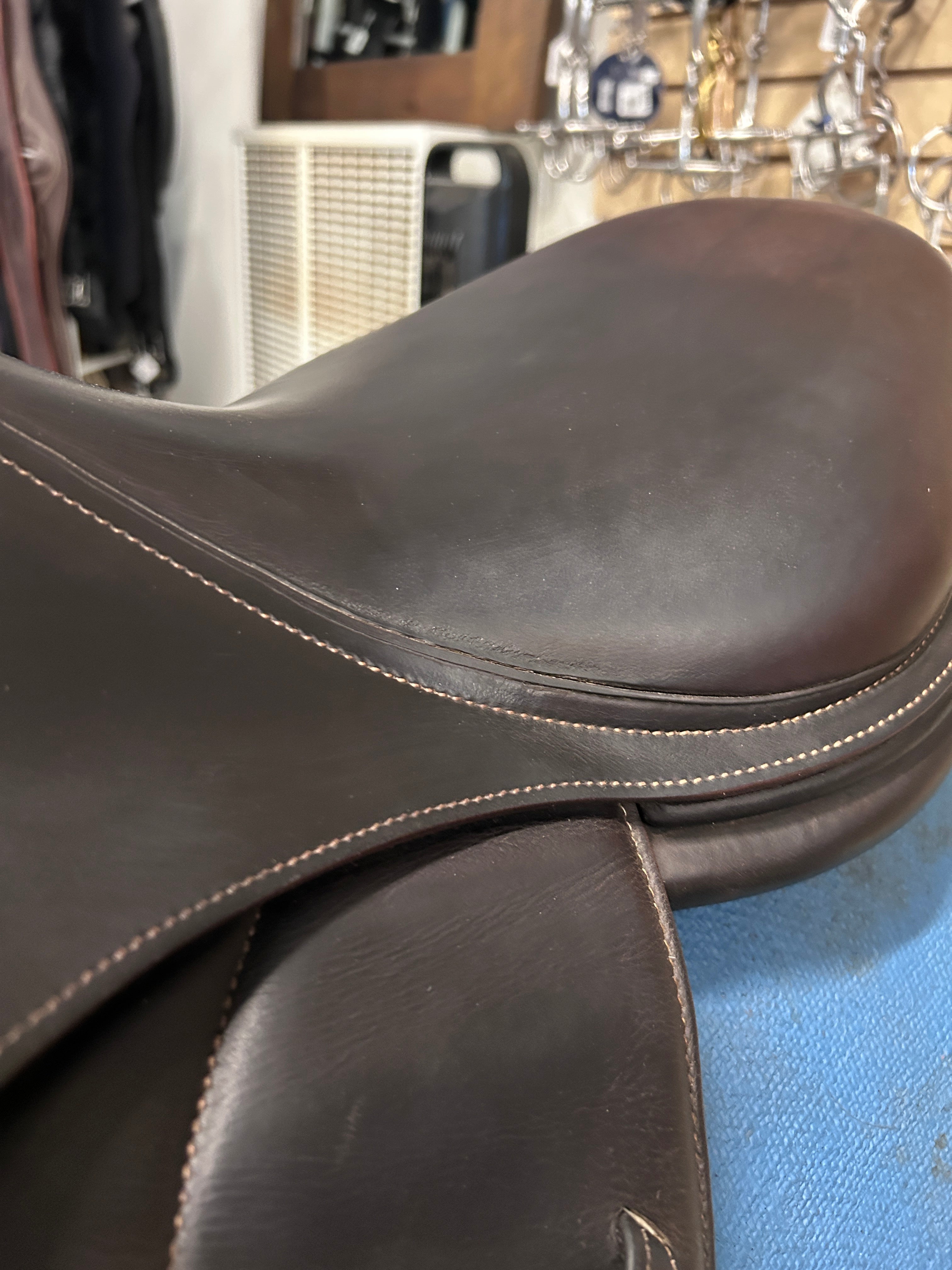 17" Voltaire Palm Beach 3AA-Saddle-Consignment-Evolution Equestrian Co.