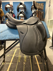 17.5" Cavaletti Monoflap Dressage Saddle-Saddle-Consignment-Evolution Equestrian Co.
