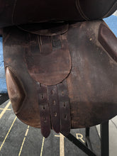 Load image into Gallery viewer, 17.5&quot; HDR Rivella Adjustable English Saddle-Saddle-Consignment-Evolution Equestrian Co.
