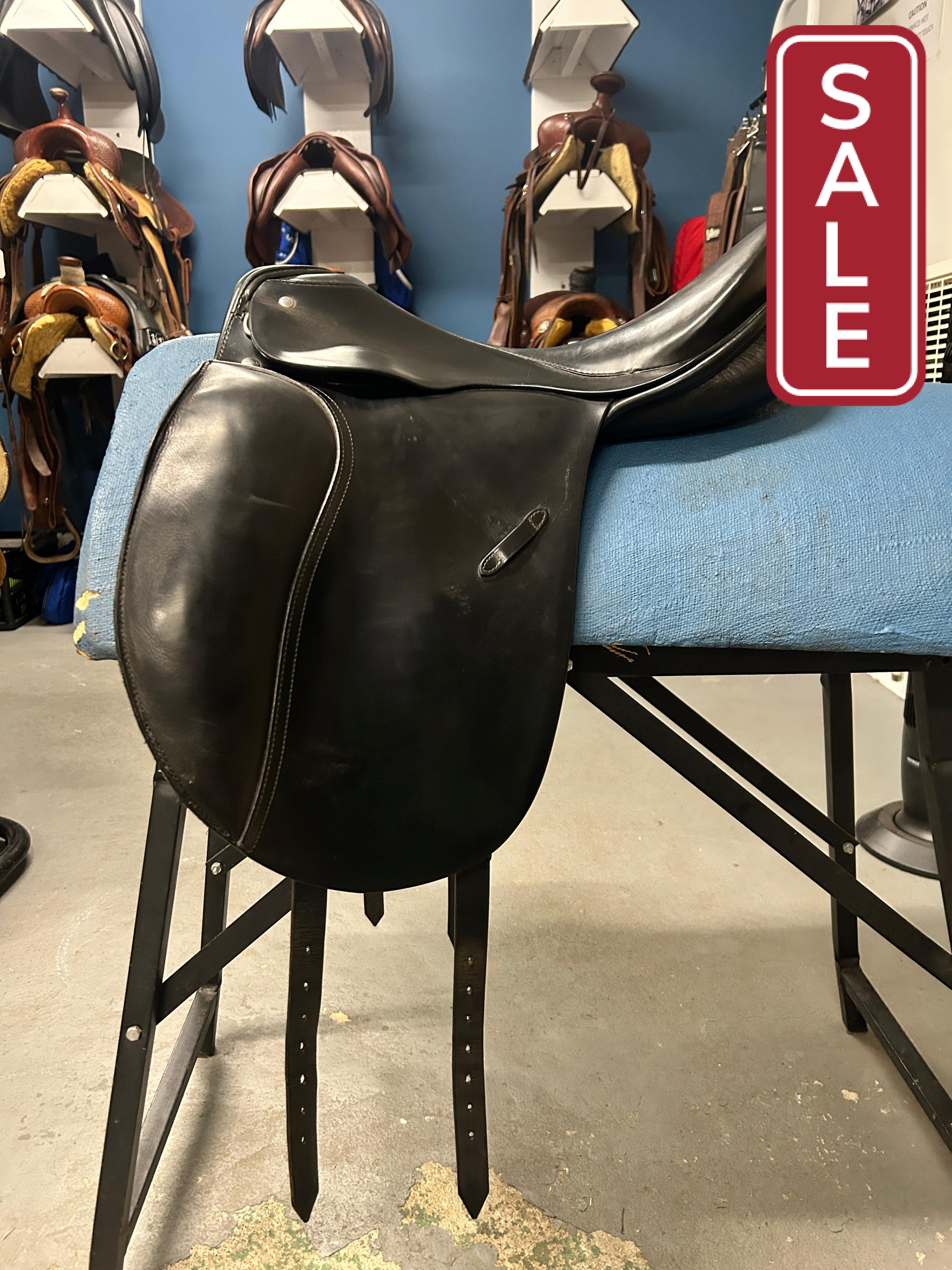 17.5" Passier Relevant Dressage Saddle-Saddle-Consignment-Evolution Equestrian Co.