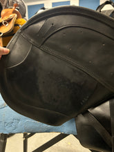 Load image into Gallery viewer, 17.5&quot; Schleese Wave Dressage Saddle-Saddle-Consignment-Evolution Equestrian Co.
