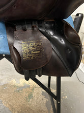 Load image into Gallery viewer, 17.5&quot; Stubben Roxanne Close Contact Saddle-Saddle-Consignment-Evolution Equestrian Co.
