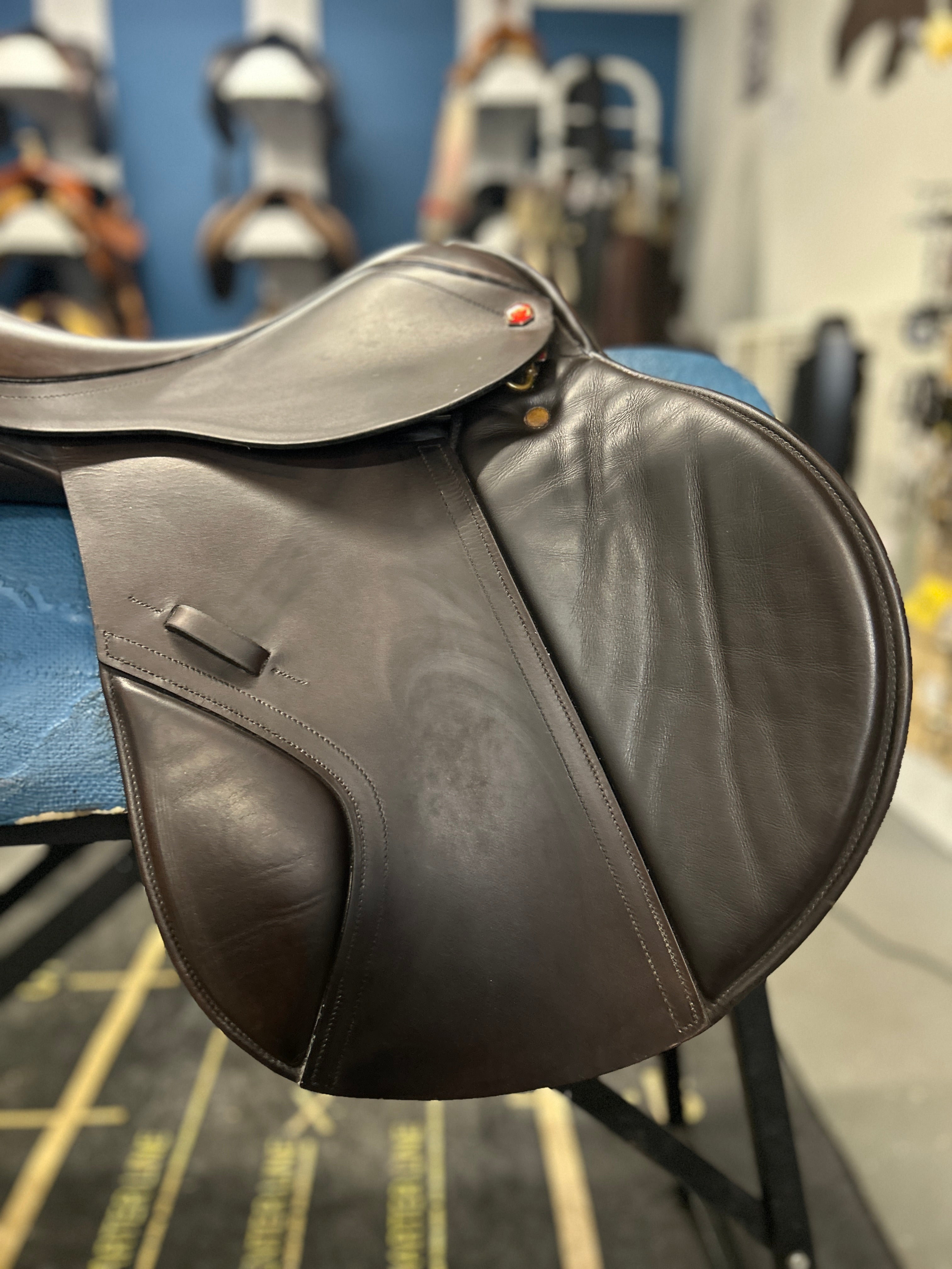 18" Albion Legend K2 Close Contact Saddle-Saddle-Consignment-Evolution Equestrian Co.