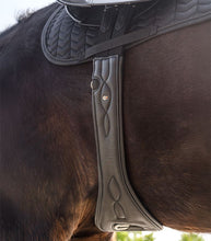 Load image into Gallery viewer, Waldhausen Comfort Leather Girth 53&quot;
