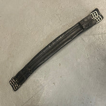 Load image into Gallery viewer, Leather Dressage Girth 31&quot;
