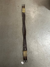 Load image into Gallery viewer, Leather Girth 46&quot;

