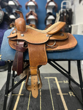 Load image into Gallery viewer, 12&quot; Alamo Saddlery Kids Western Saddle
