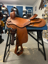 Load image into Gallery viewer, 16&quot; Champion Turf Western Saddle
