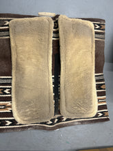 Load image into Gallery viewer, Brown Western Saddle Pad
