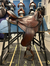 Load image into Gallery viewer, 15.5&quot; Synergist Endurance Saddle
