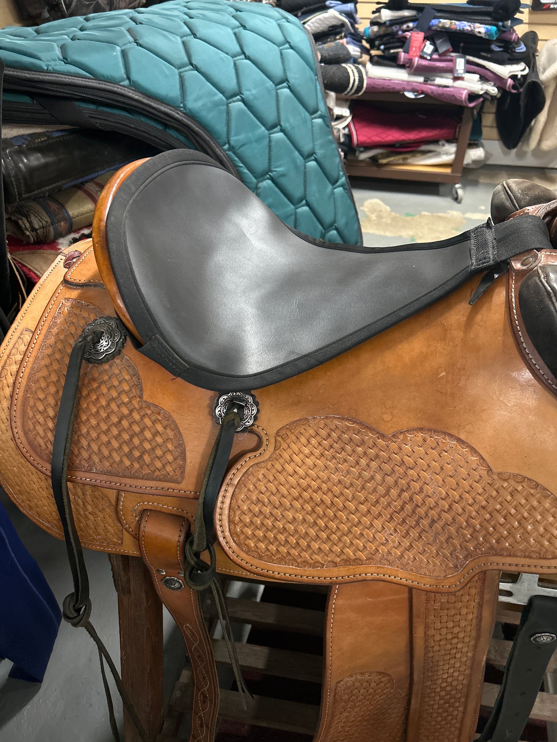 Jen X Equine Endurance Trail Saddle Pad-Endurance Saddle Pad-Consignment-Evolution Equestrian Co.