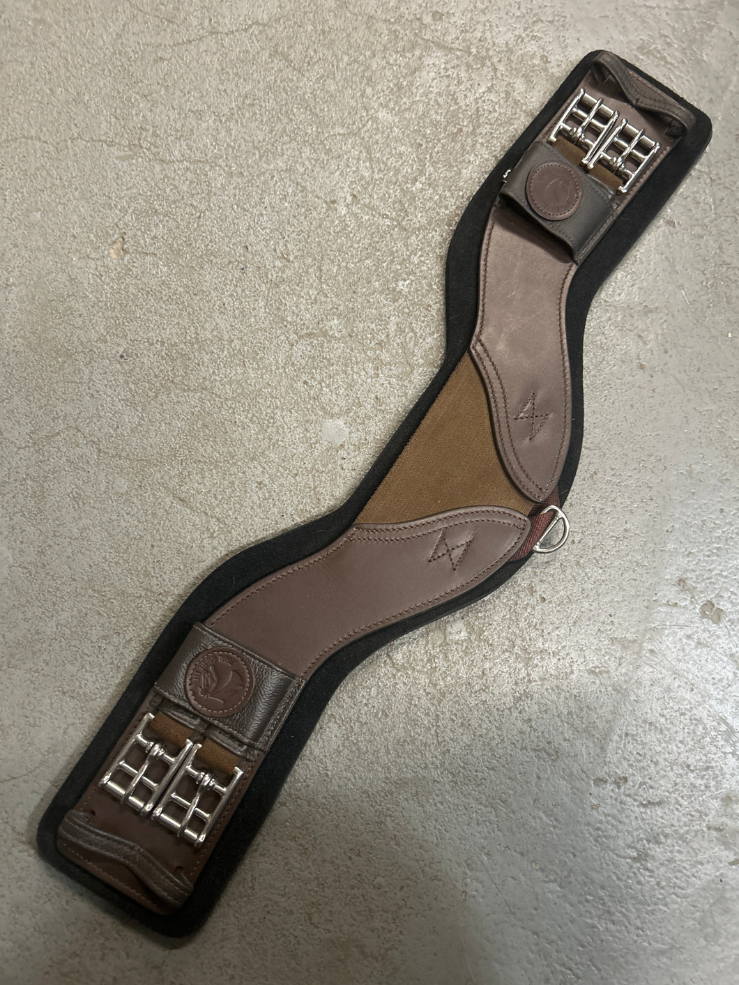 Total Saddle Fit StretchTec Shoulder Fit Relief Dressage Girth 24