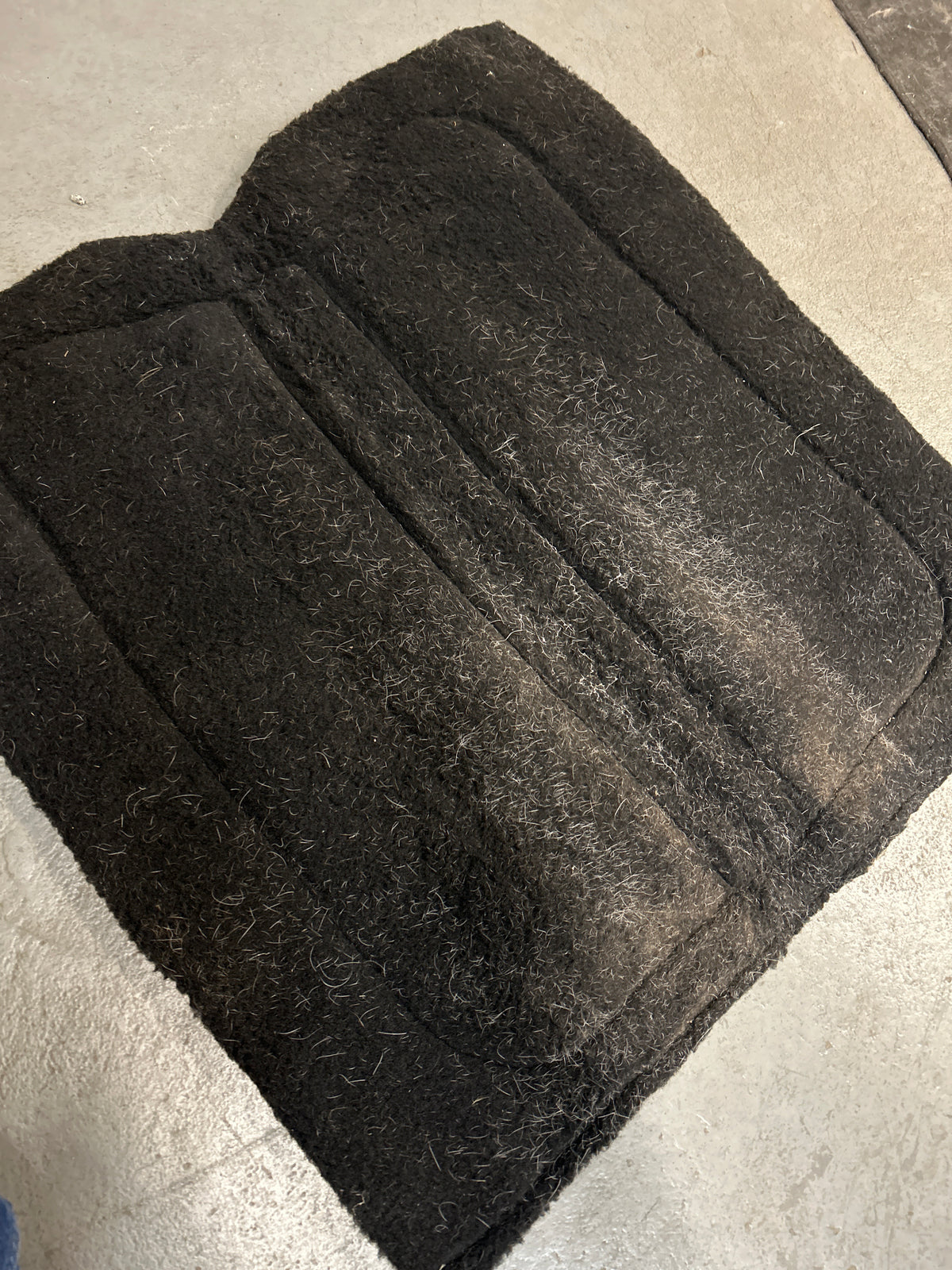 Western Black Fleece Saddle Pad