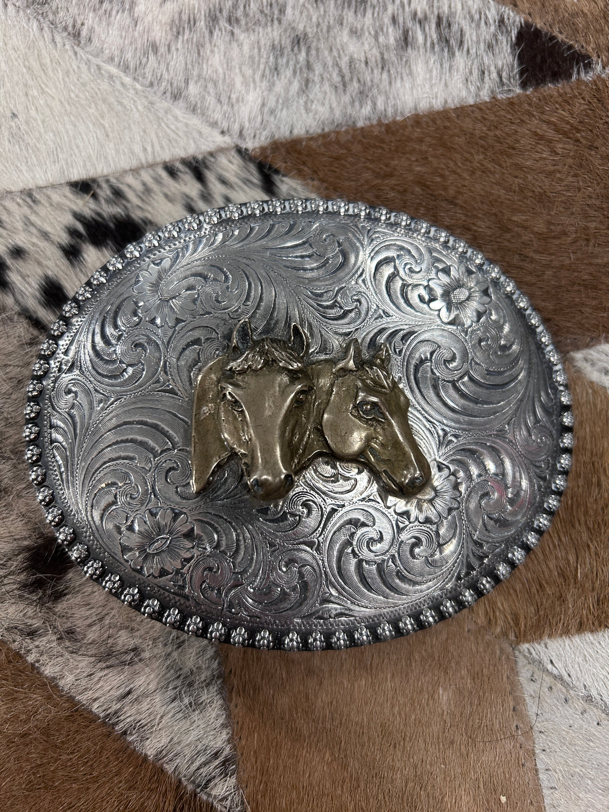 Wage Double Horse Head Belt Buckle