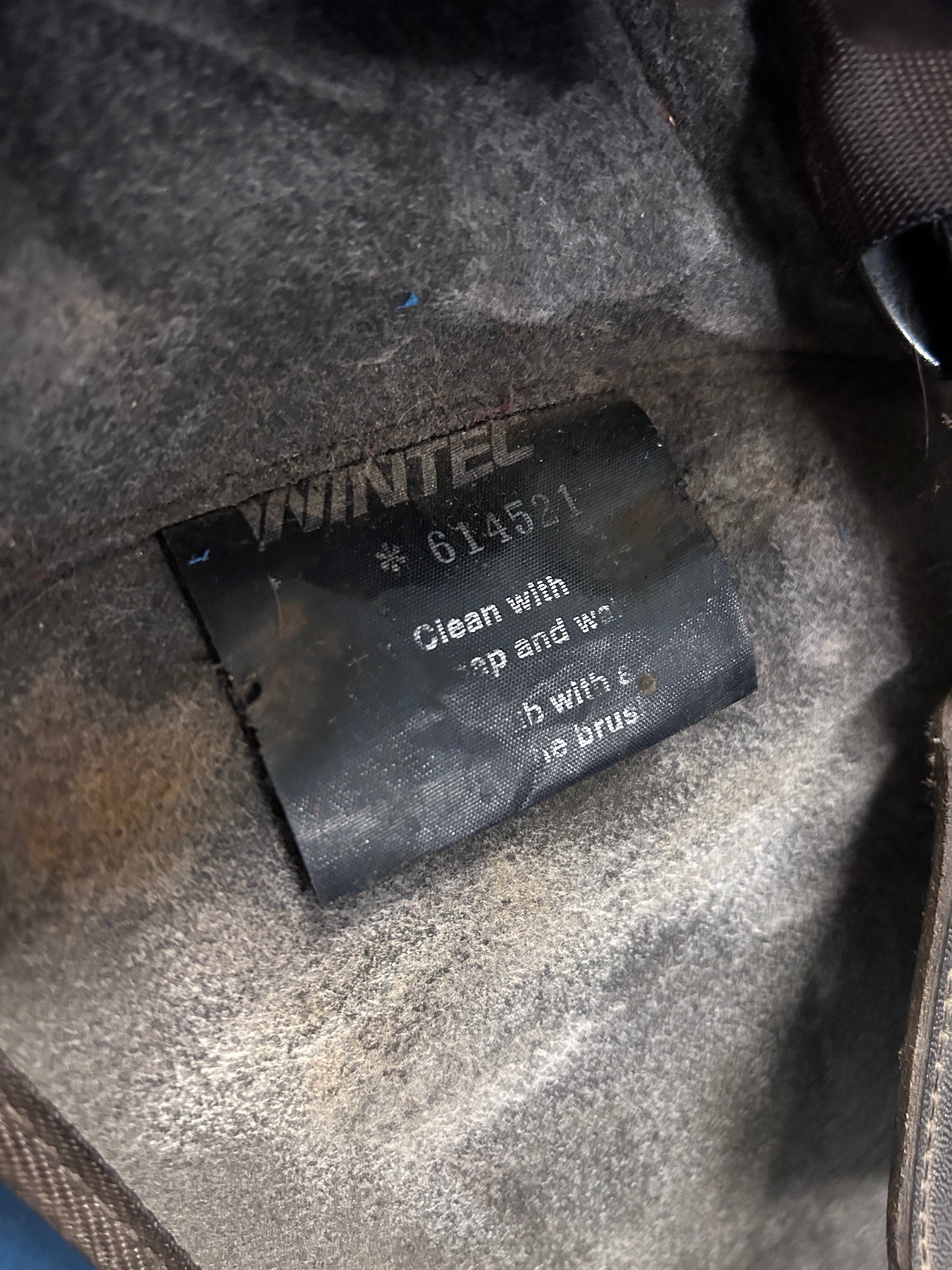 16" Wintec Wide All Purpose English Saddle
