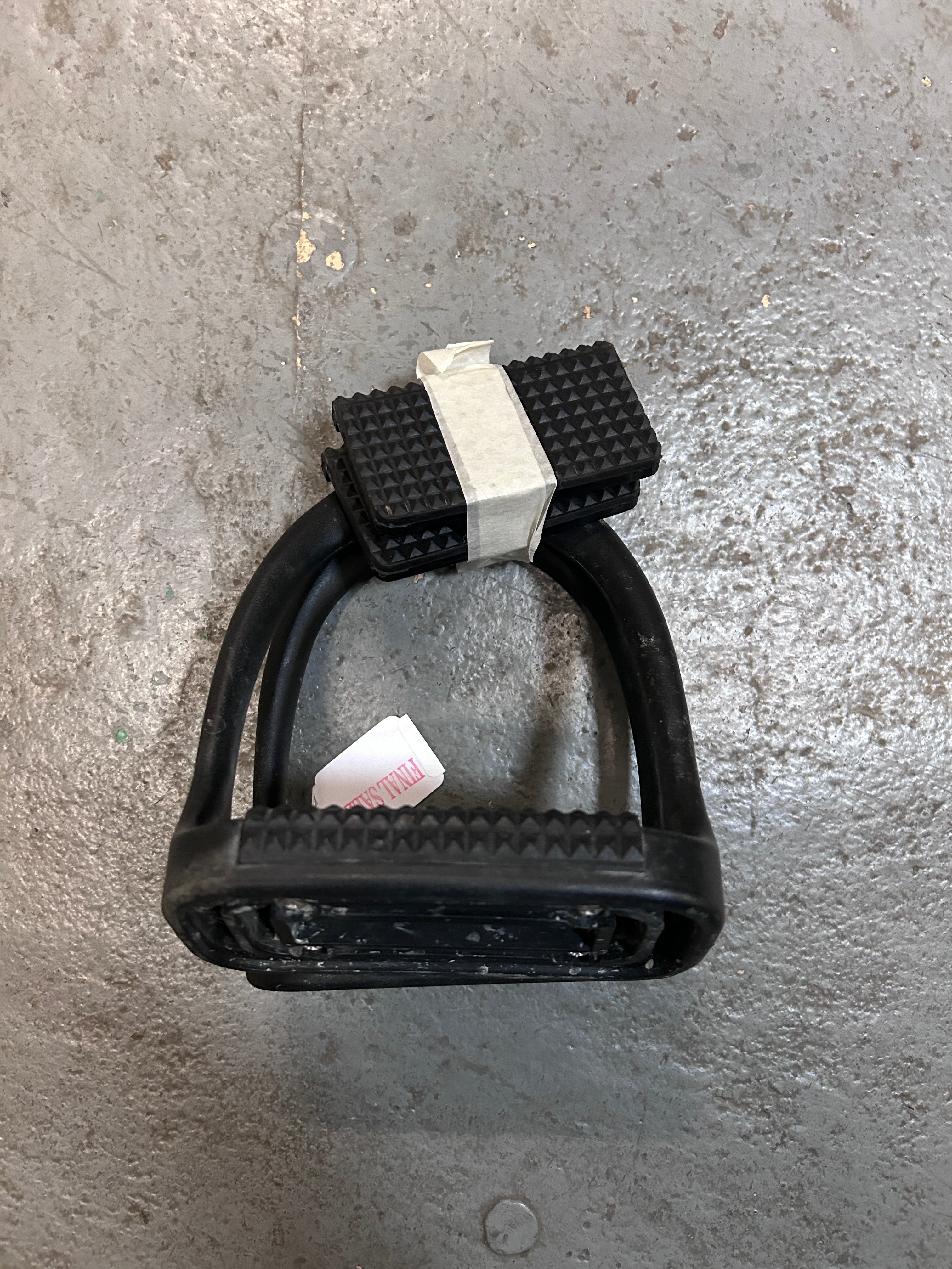Equi-Wing Black Stirrups