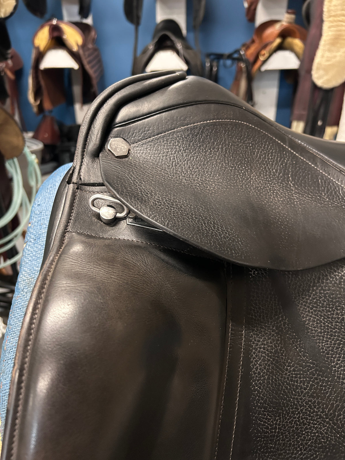 17" Albion Platinum Ultima Dressage Saddle