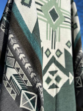 Load image into Gallery viewer, Wylde Brigade Latacunga Aztec Reversible Blanket: Queen
