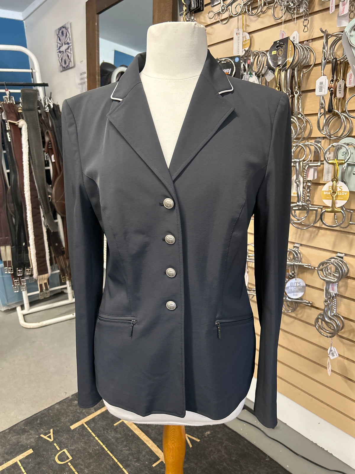 Iris Bayer Grey Show Jacket 42