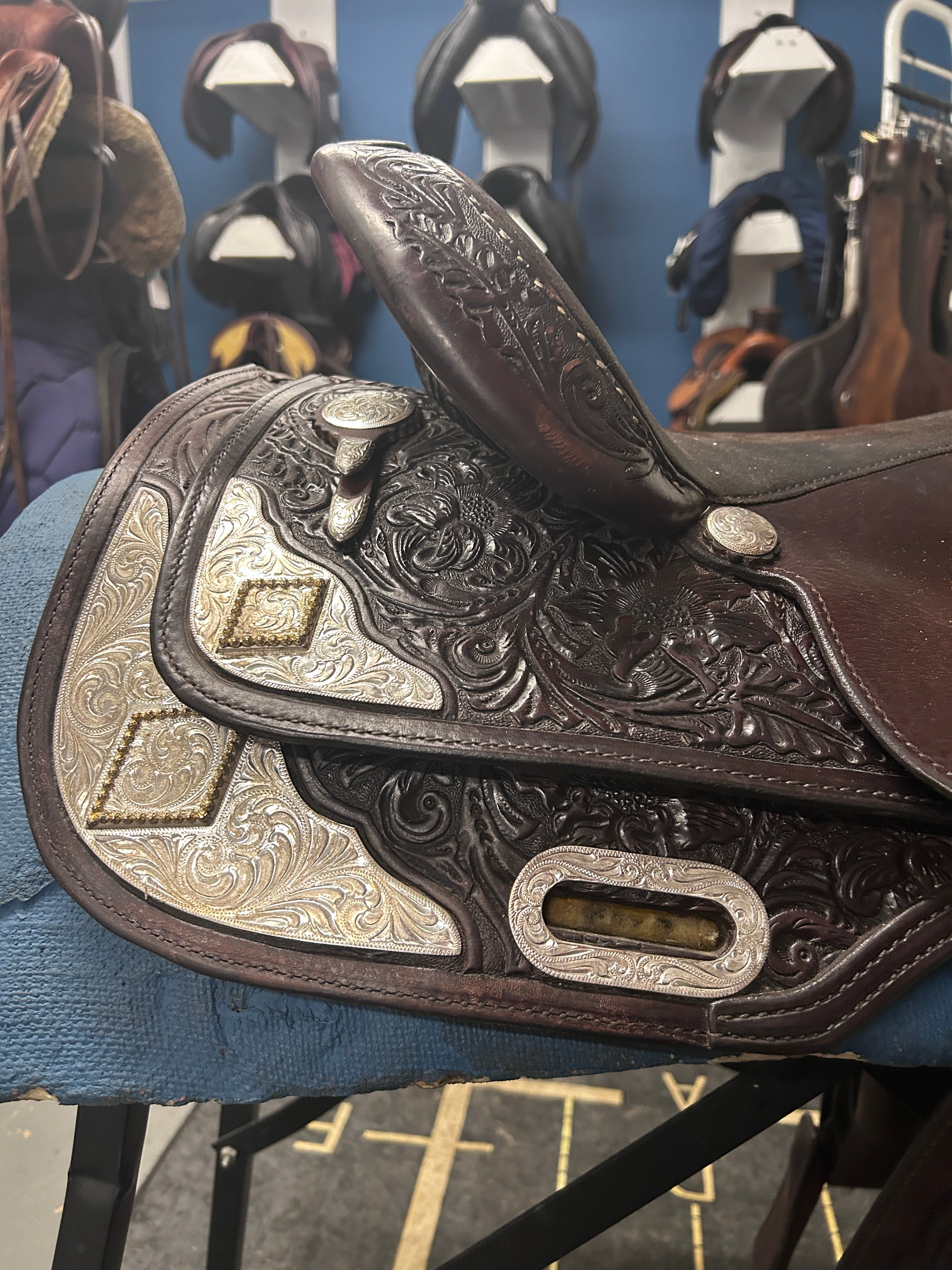 16"Circle Y Equitation Western Saddle
