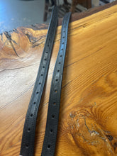 Load image into Gallery viewer, Supra Synthetic Stirrup Leathers 60&quot;
