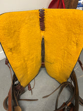 Load image into Gallery viewer, 16&quot; Martin Saddlery Western Saddle
