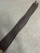 Load image into Gallery viewer, Synthetic English Girth 46&quot;
