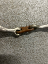 Load image into Gallery viewer, Loose Ring Snaffle with Copper 4.75&quot;
