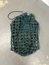 Load image into Gallery viewer, Derby Original Hay Bale Bag XL Green
