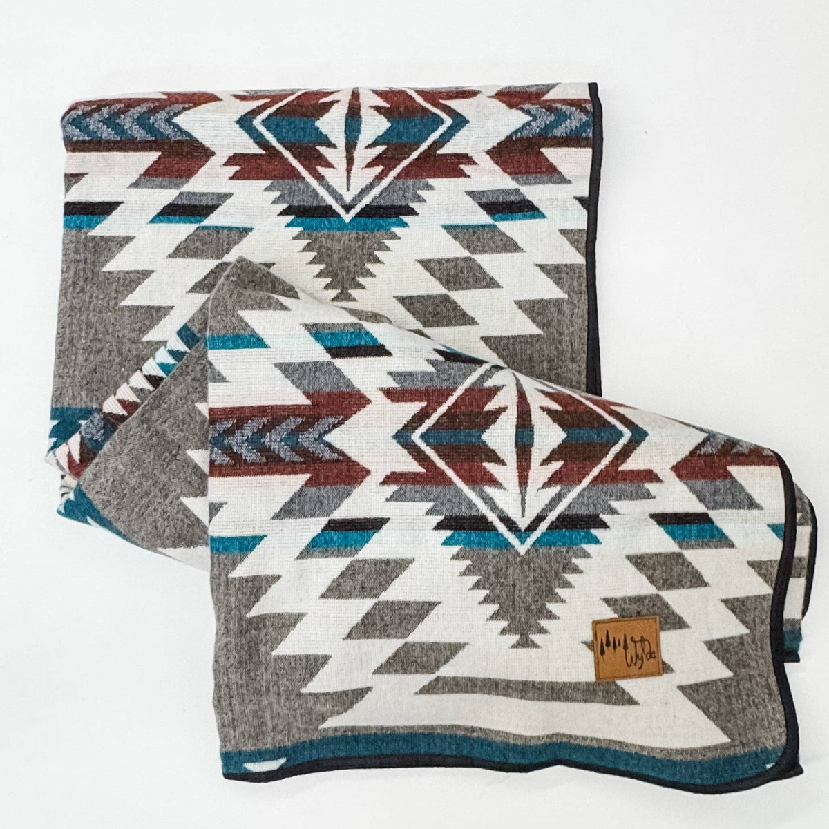 Wylde Brigade - Cuenca Aztec Reversible Blanket: Queen-Wylde Brigade-Evolution Equestrian Co.