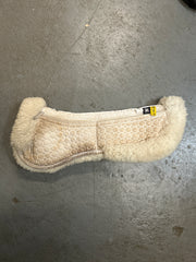 Mattes Sheepskin Half Pad with Shims
