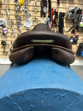 Load image into Gallery viewer, 18&quot; Voltaire Palm Beach 3AA
