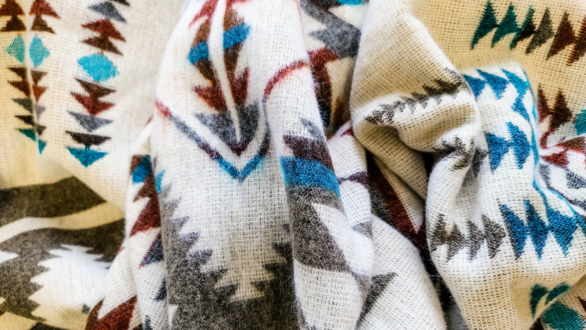 Wylde Brigade - Cuenca Aztec Reversible Blanket: Queen-Wylde Brigade-Evolution Equestrian Co.