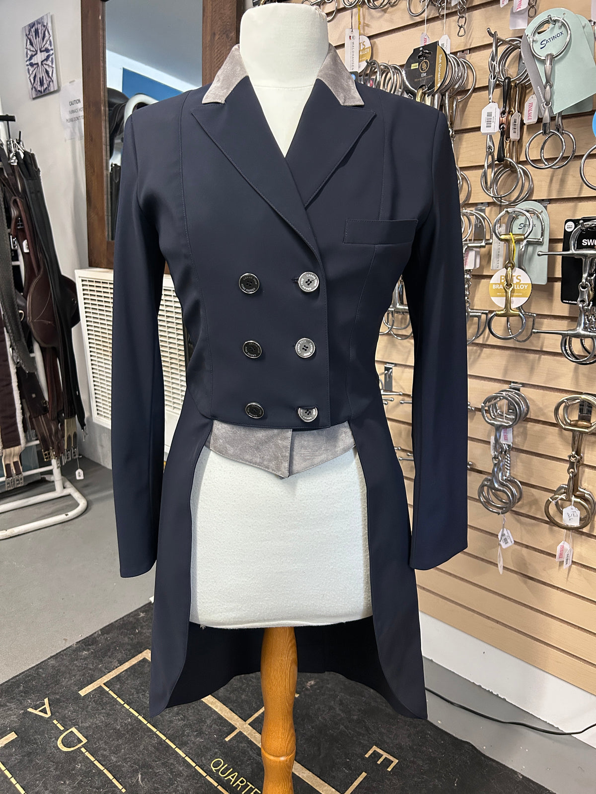Grand Prix Women's Navy Shadbelly