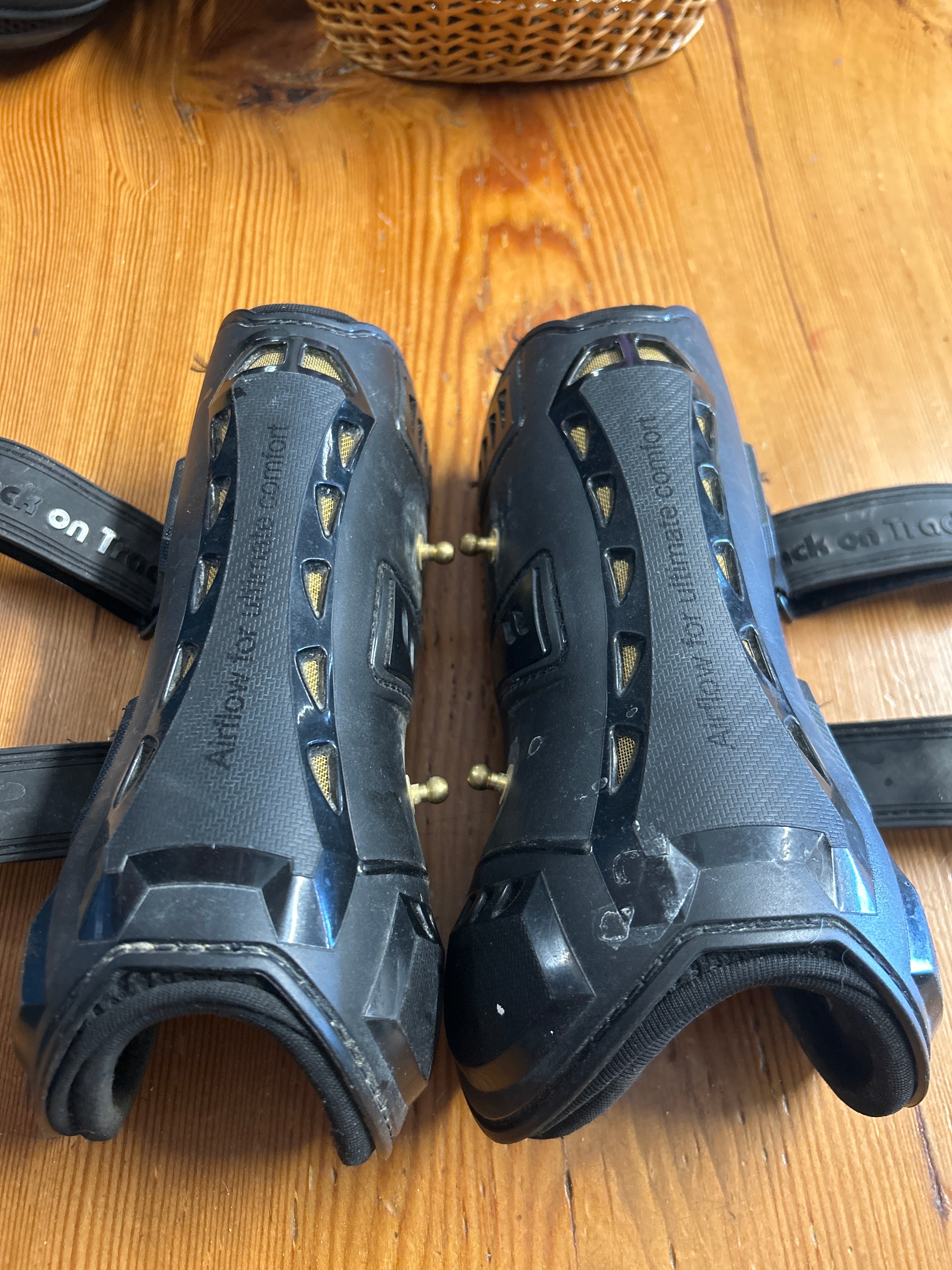 Back on Track Pony Jumping Boots