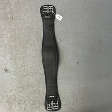Load image into Gallery viewer, Wintec Dressage Girth 28&quot;
