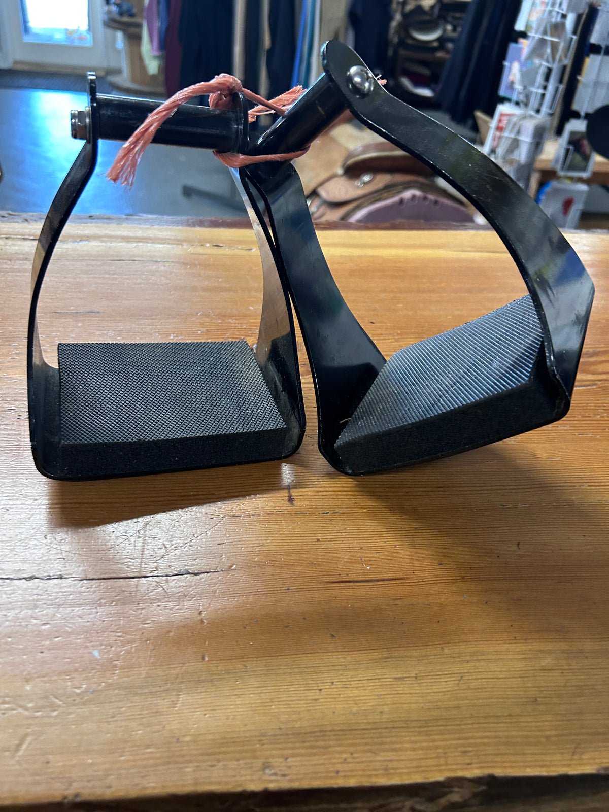 Aluminum Endurance Trail Stirrups