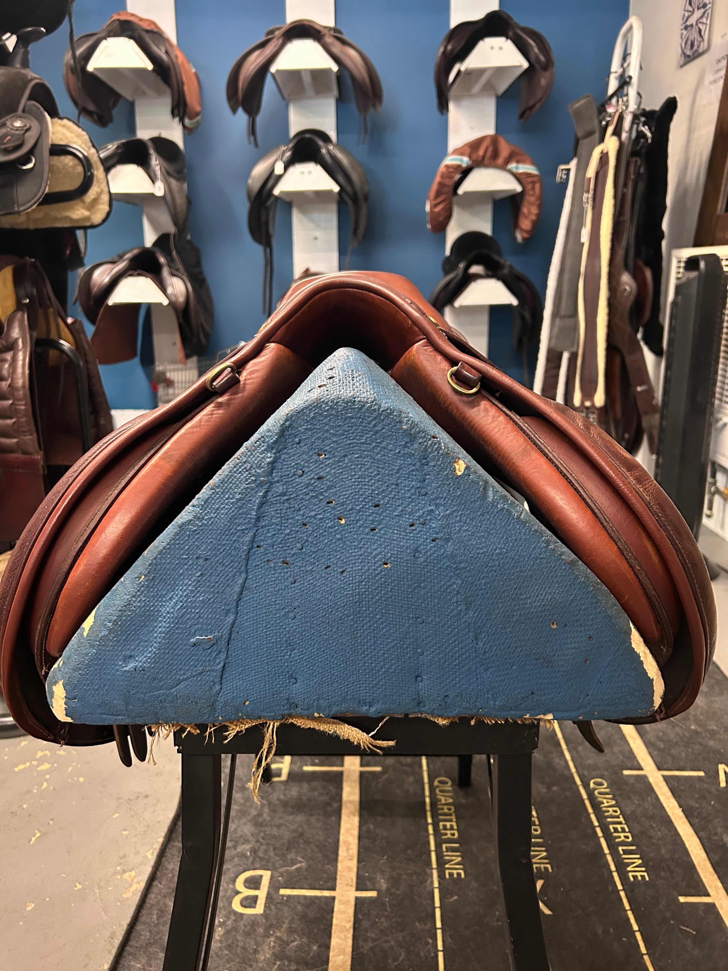 17" Pessoa Special Envoy English Saddle