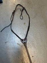 Load image into Gallery viewer, Adjustable Elastic English Breastplate
