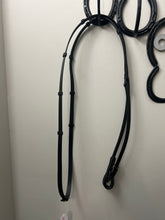 Load image into Gallery viewer, Waldhausen Black Leather Reins with Stops
